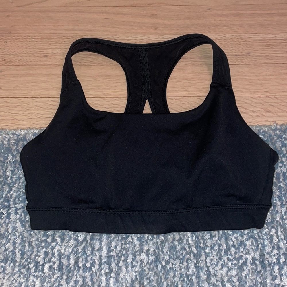 Athleta Black Sports Bra. Mesh Criss Cross Back.